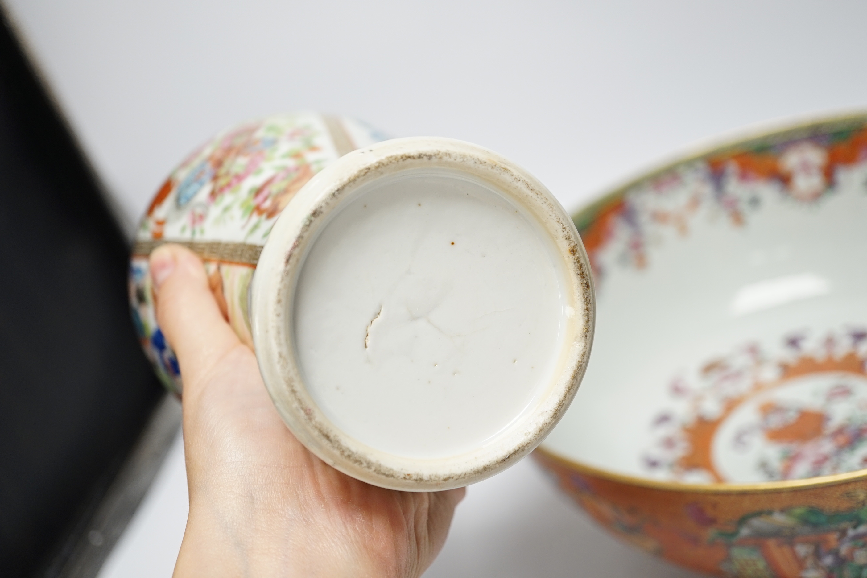 An 18th century Chinese Mandarin pattern bowl and mug, and a 19th century Canton famille rose vase and cover (3), vase and cover 30cm high